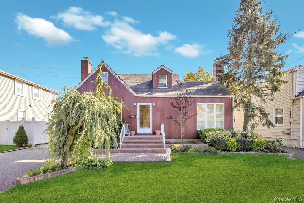 #1 photo, 149 Foster Avenue, ナッソー郡 Valley Stream , NY 11580