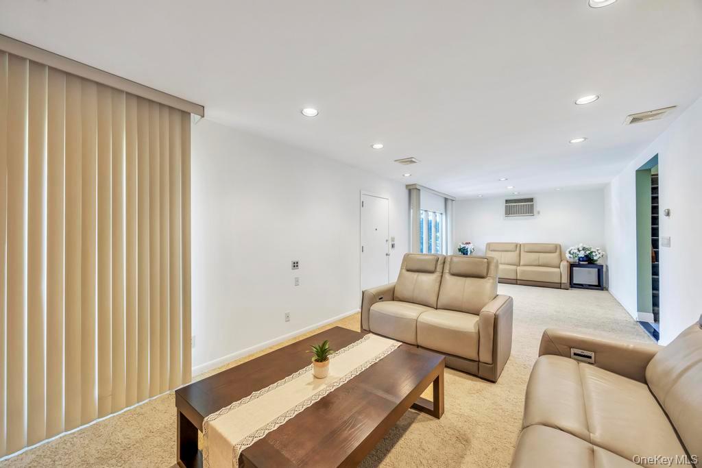 #10 photo, 149 Foster Avenue, ナッソー郡 Valley Stream , NY 11580