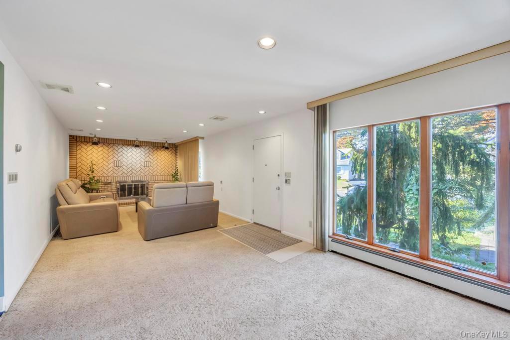 #11 photo, 149 Foster Avenue, ナッソー郡 Valley Stream , NY 11580