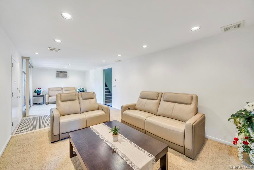 #7 photo, 149 Foster Avenue, ナッソー郡 Valley Stream , NY 11580