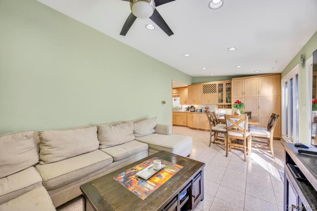 #8 photo, 149 Foster Avenue, ナッソー郡 Valley Stream , NY 11580