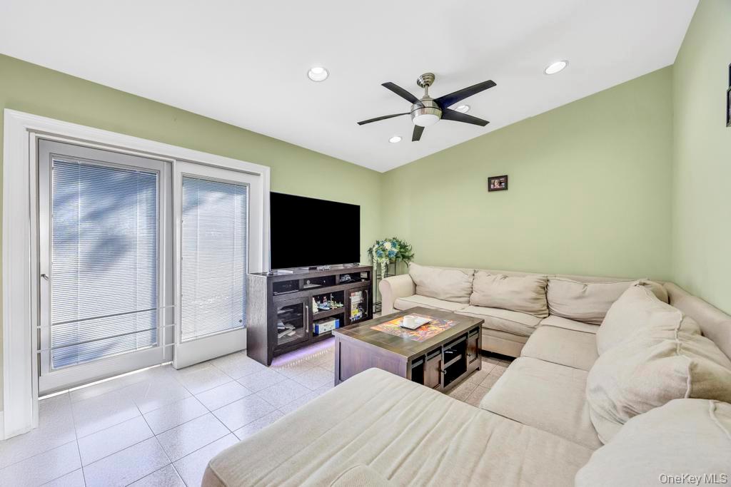 #9 photo, 149 Foster Avenue, ナッソー郡 Valley Stream , NY 11580