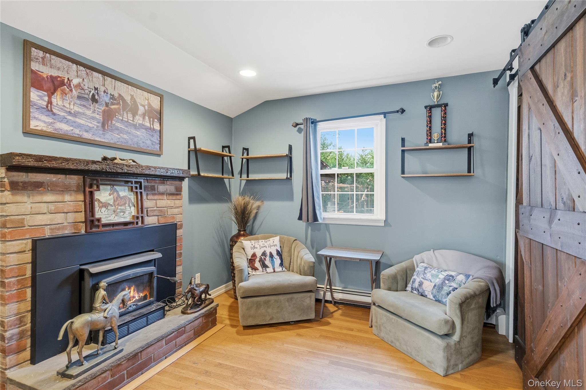 #2 photo, 114 Sportsmen Street, サフォーク郡 Central Islip , NY 11722