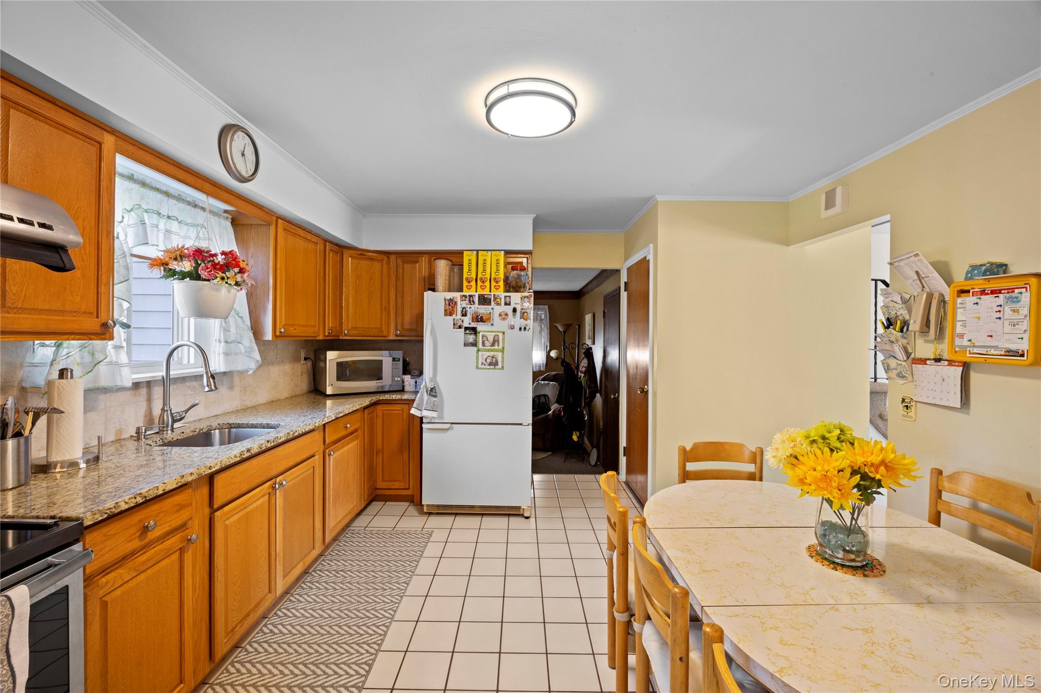 #15 photo, 461 N Newbridge Road, ナッソー郡 Levittown , NY 11756