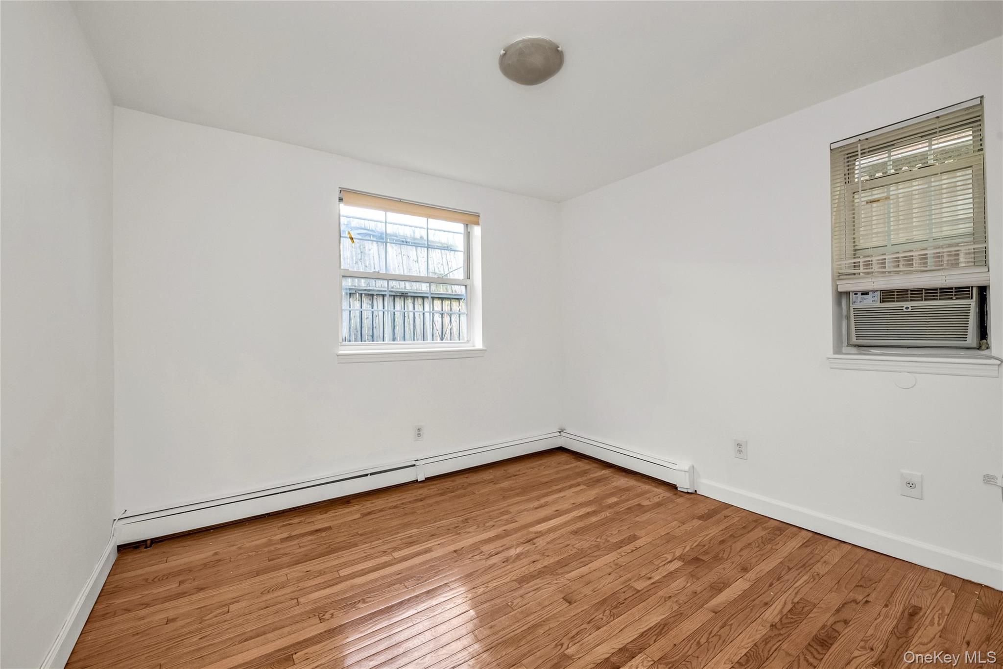 #7 photo, 4003 Secor Avenue, ブロンクス区 Bronx , NY 10466