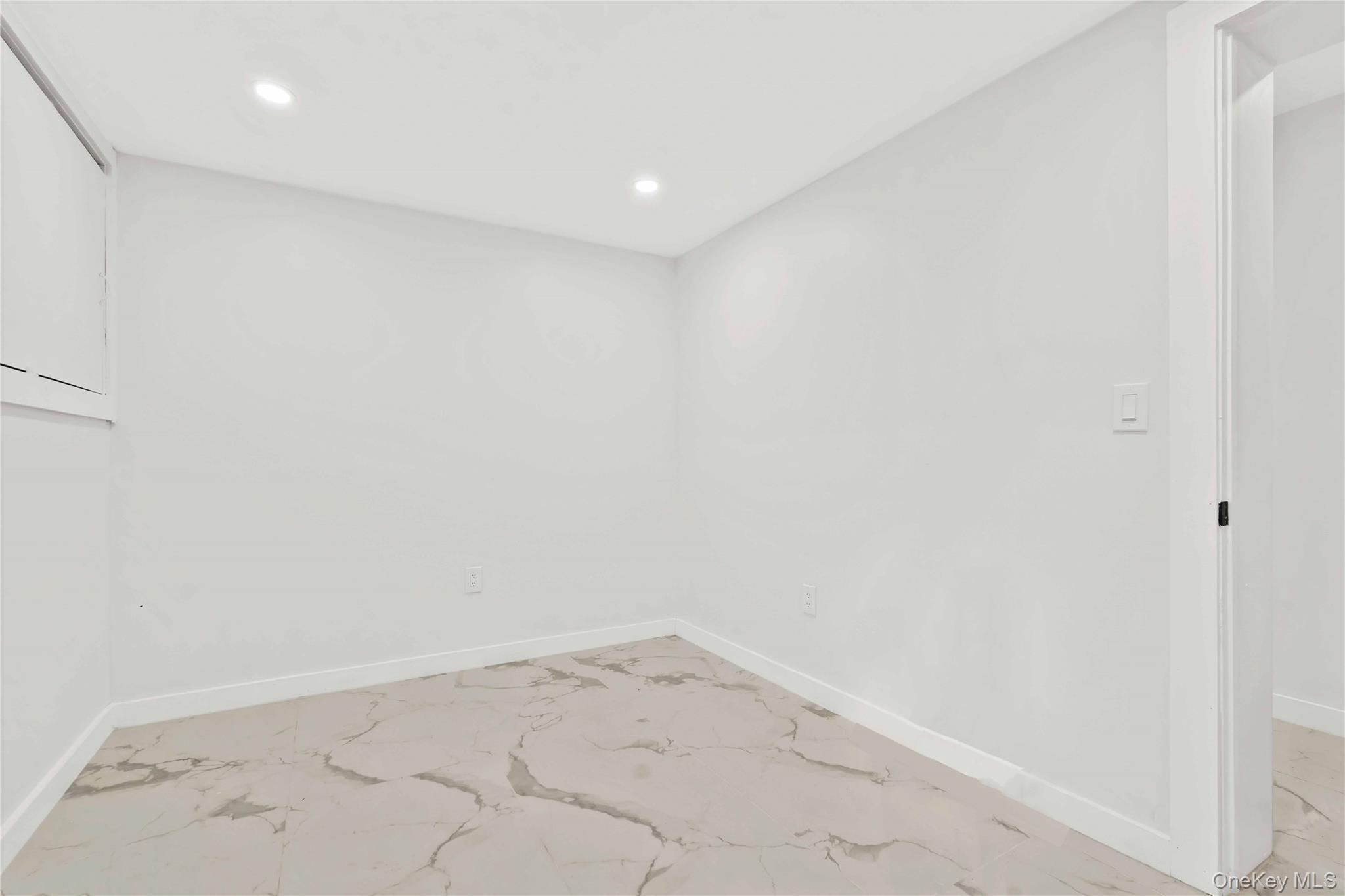 #12 photo, 780 Hendrix Street, ブルックリン区 Brooklyn , NY 11207