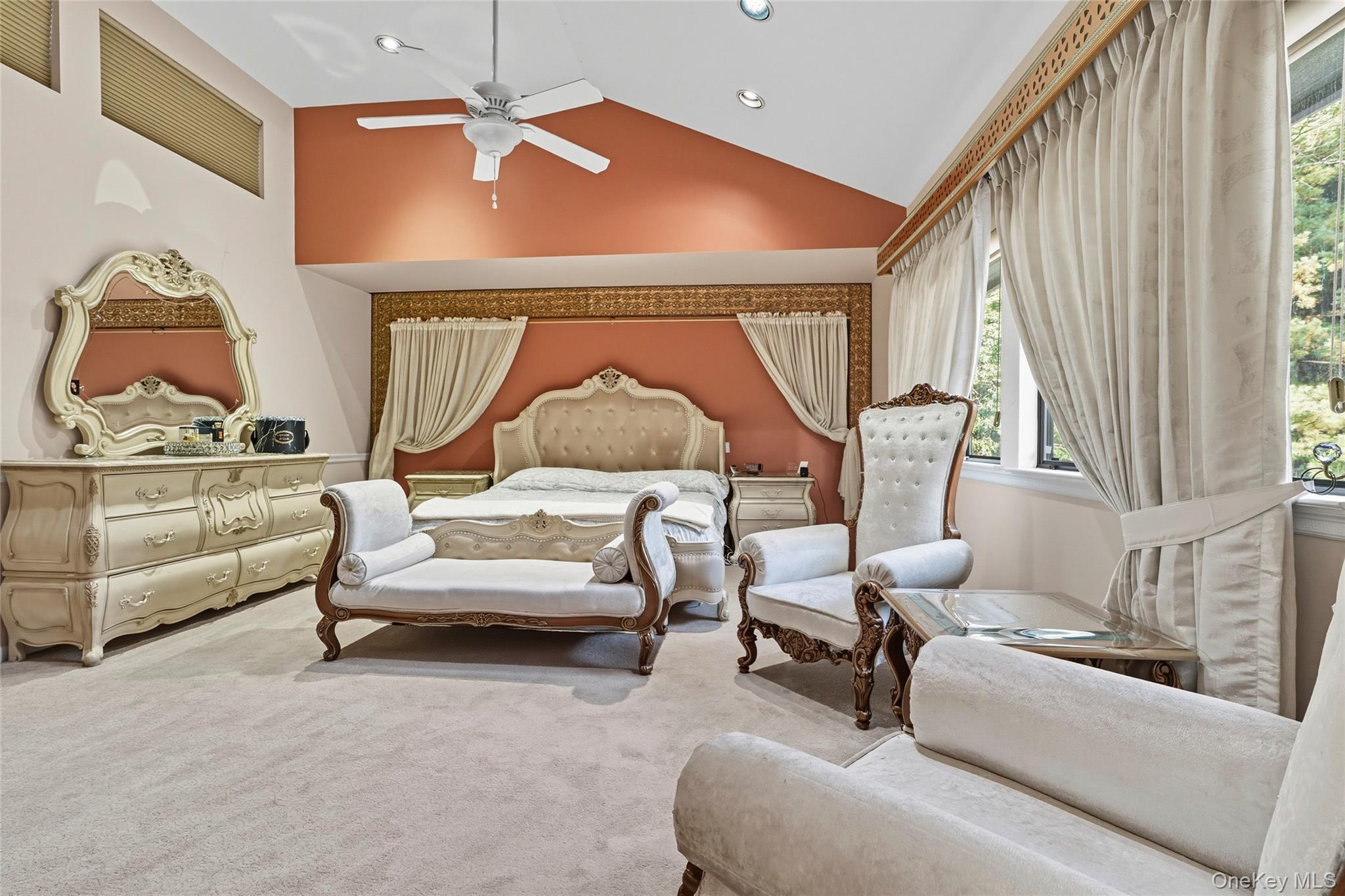 #16 photo, 258 Half Hollow Road, Dix Hills , NY 11746