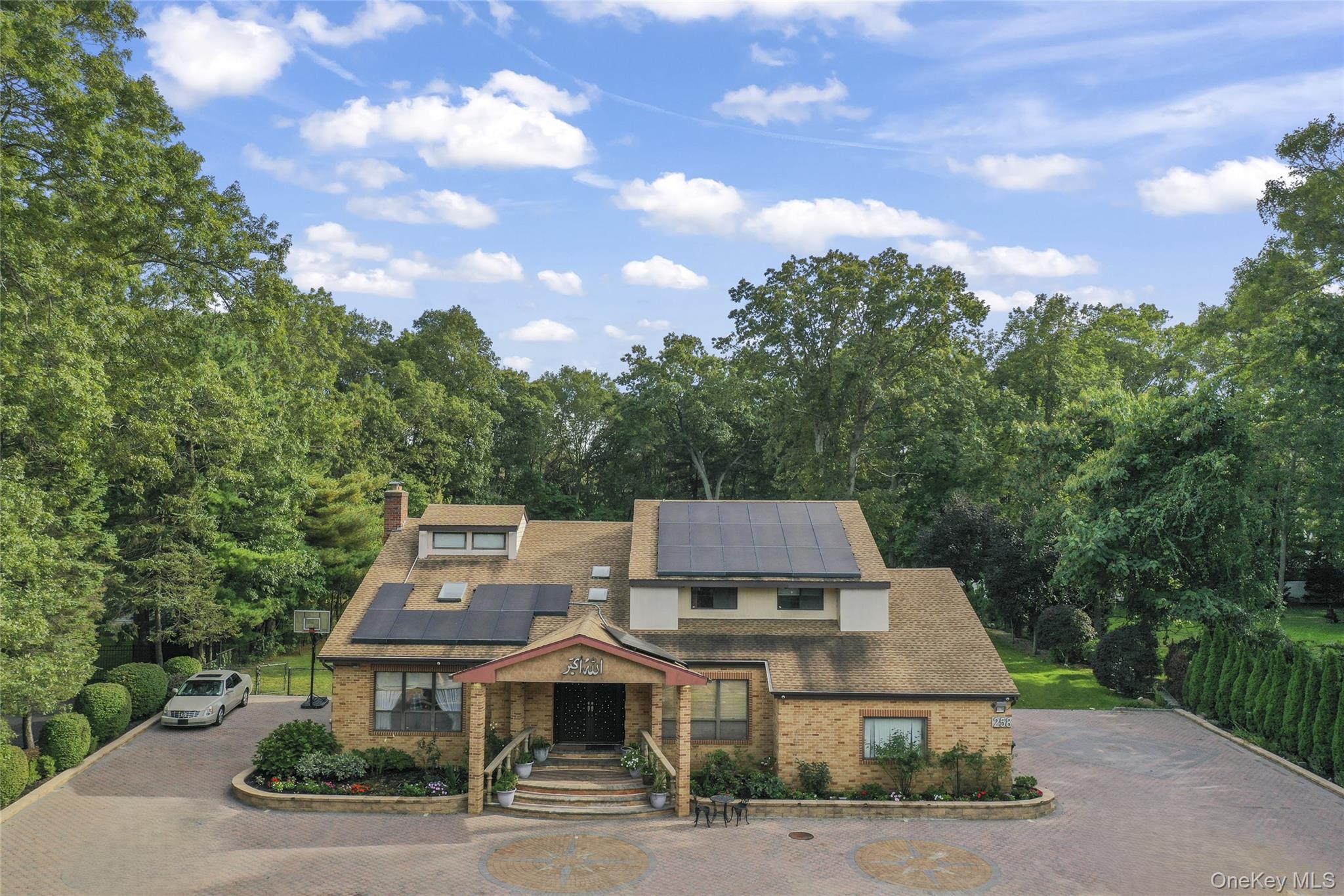 #7 photo, 258 Half Hollow Road, Dix Hills , NY 11746