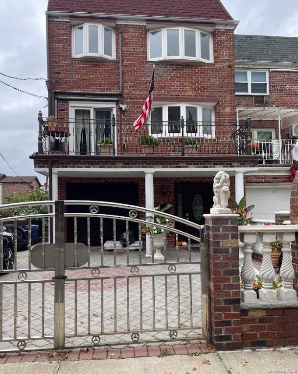 #1 photo, 62-60 71 Street, クイーンズ区 Middle Village , NY 11379