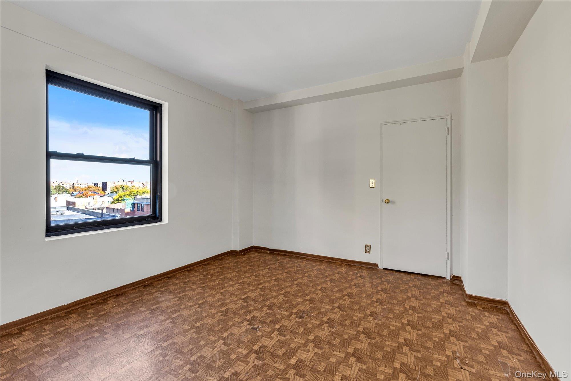 #9 photo, 99-05 63rd Drive, クイーンズ区 Rego Park , NY 11374