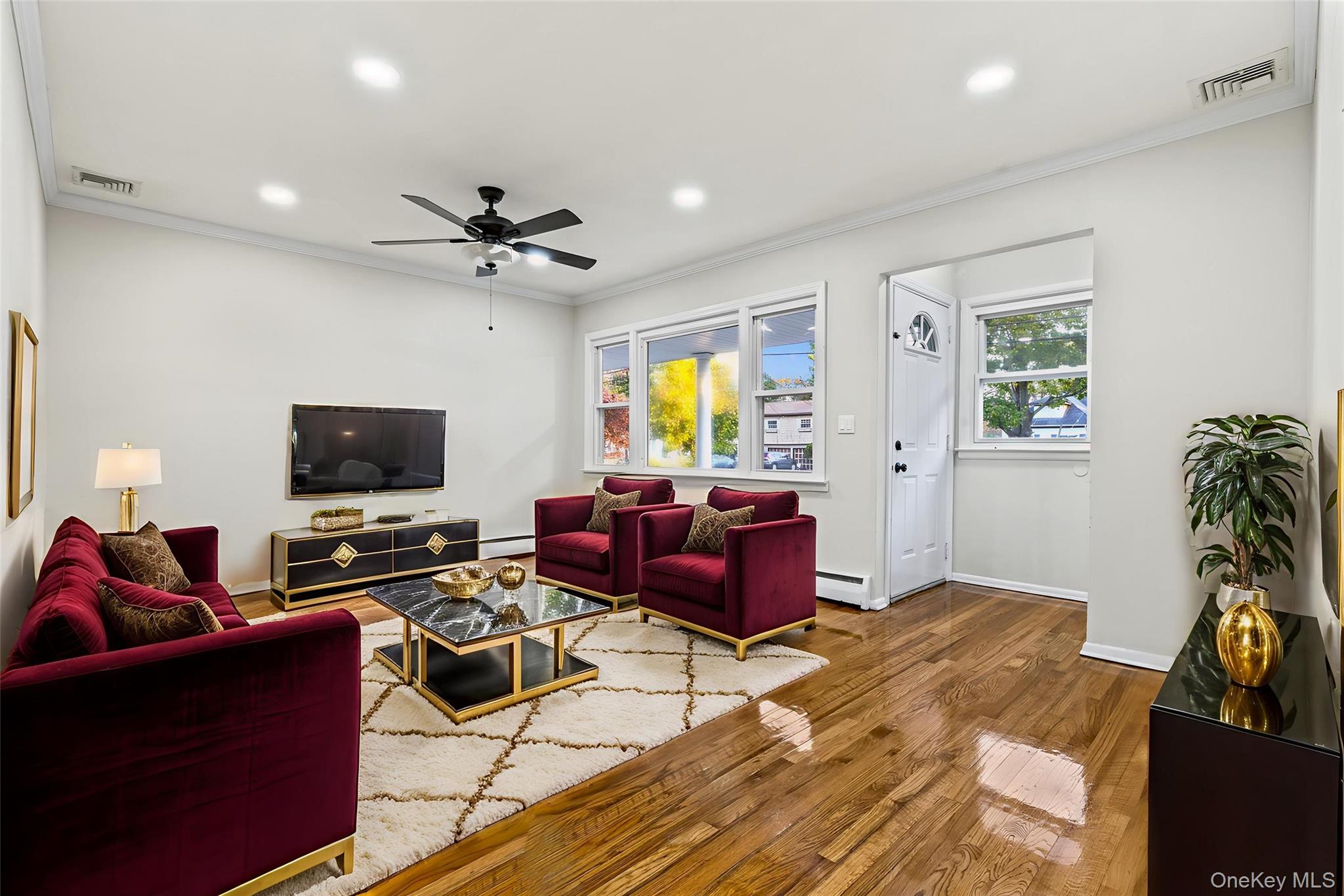 #11 photo, 31 Franklin Avenue, サフォーク郡 Brentwood , NY 11717