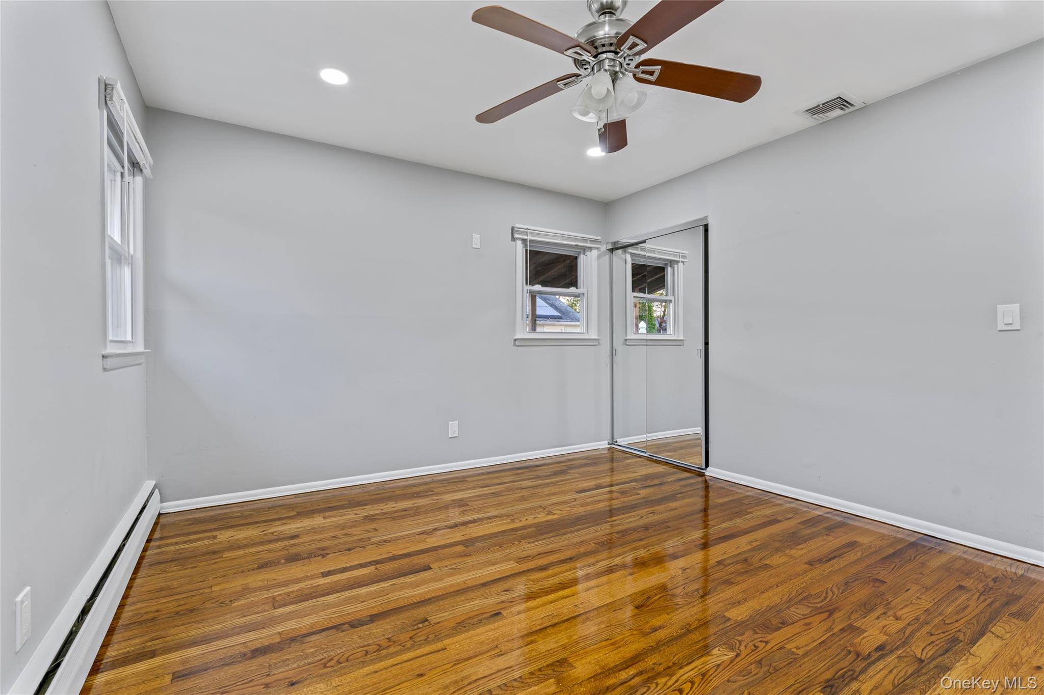 #16 photo, 31 Franklin Avenue, サフォーク郡 Brentwood , NY 11717