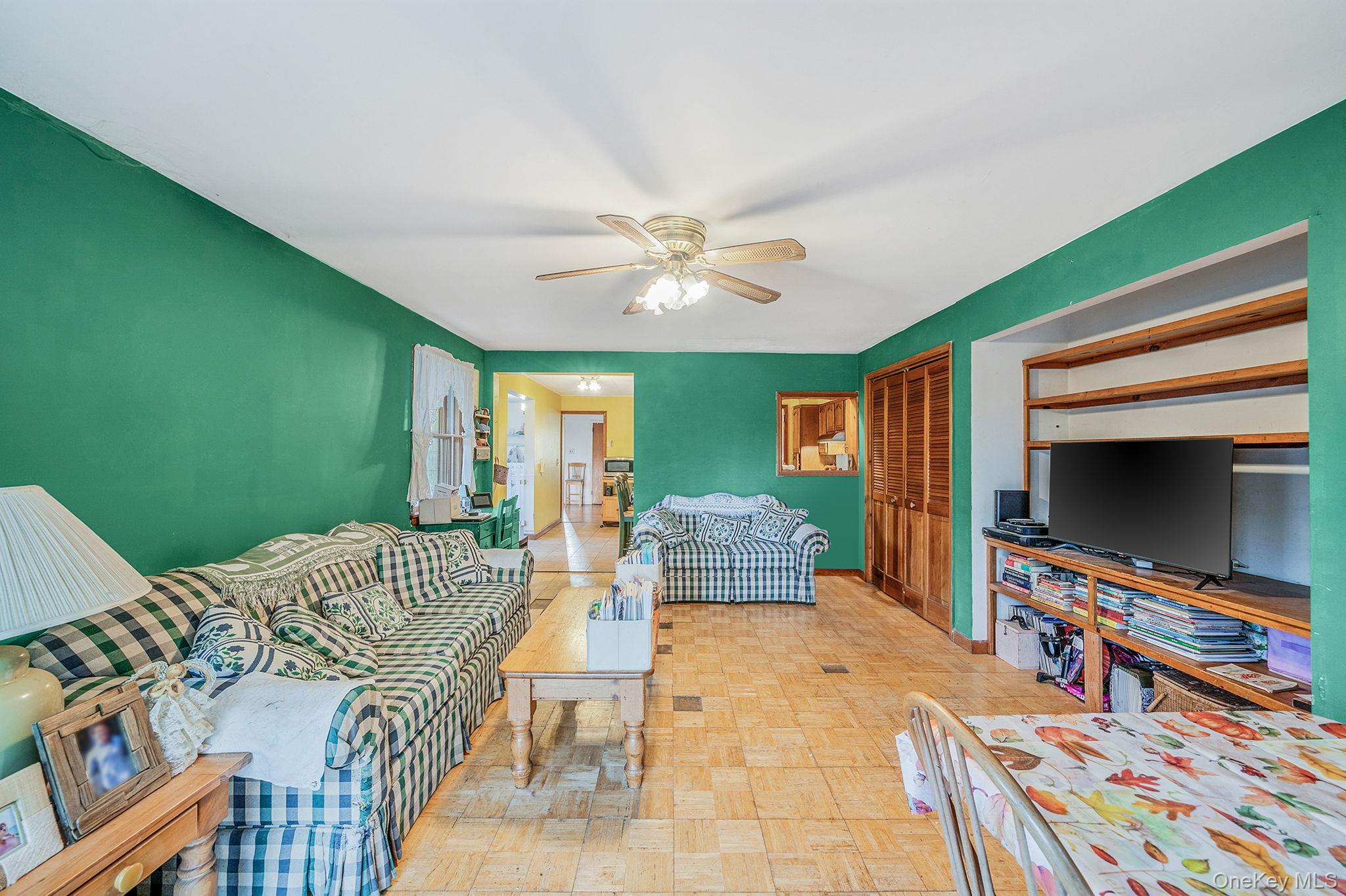 #17 photo, 51 Cedar Avenue, Patchogue , NY 11772