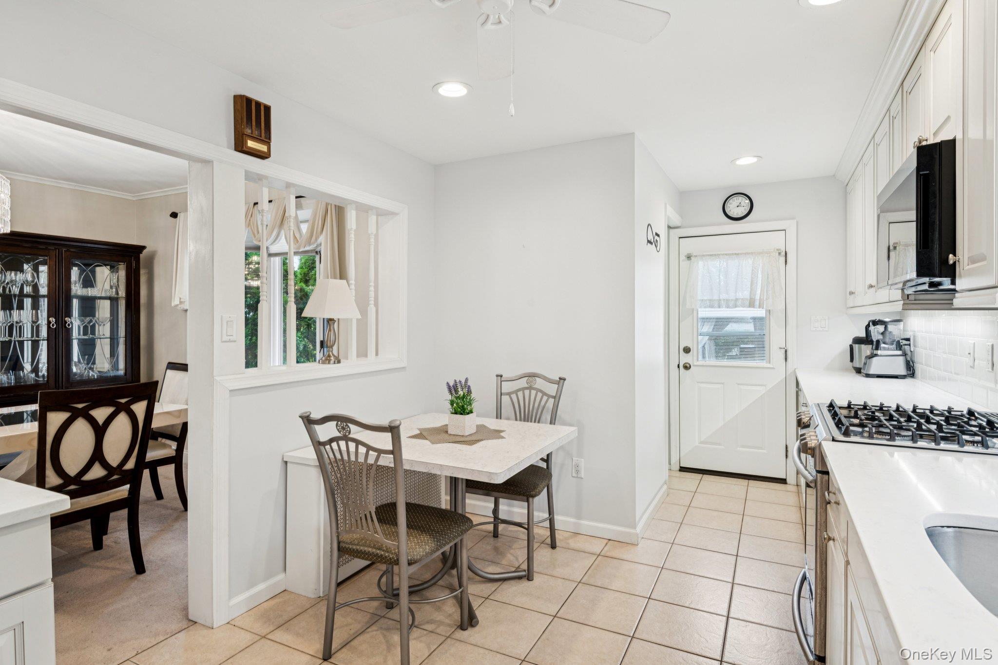 #8 photo, 257 Bryant Avenue, ナッソー郡 Floral Park , NY 11001