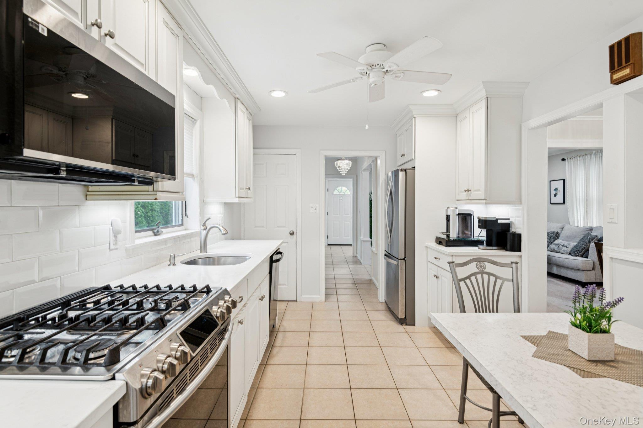 #9 photo, 257 Bryant Avenue, ナッソー郡 Floral Park , NY 11001