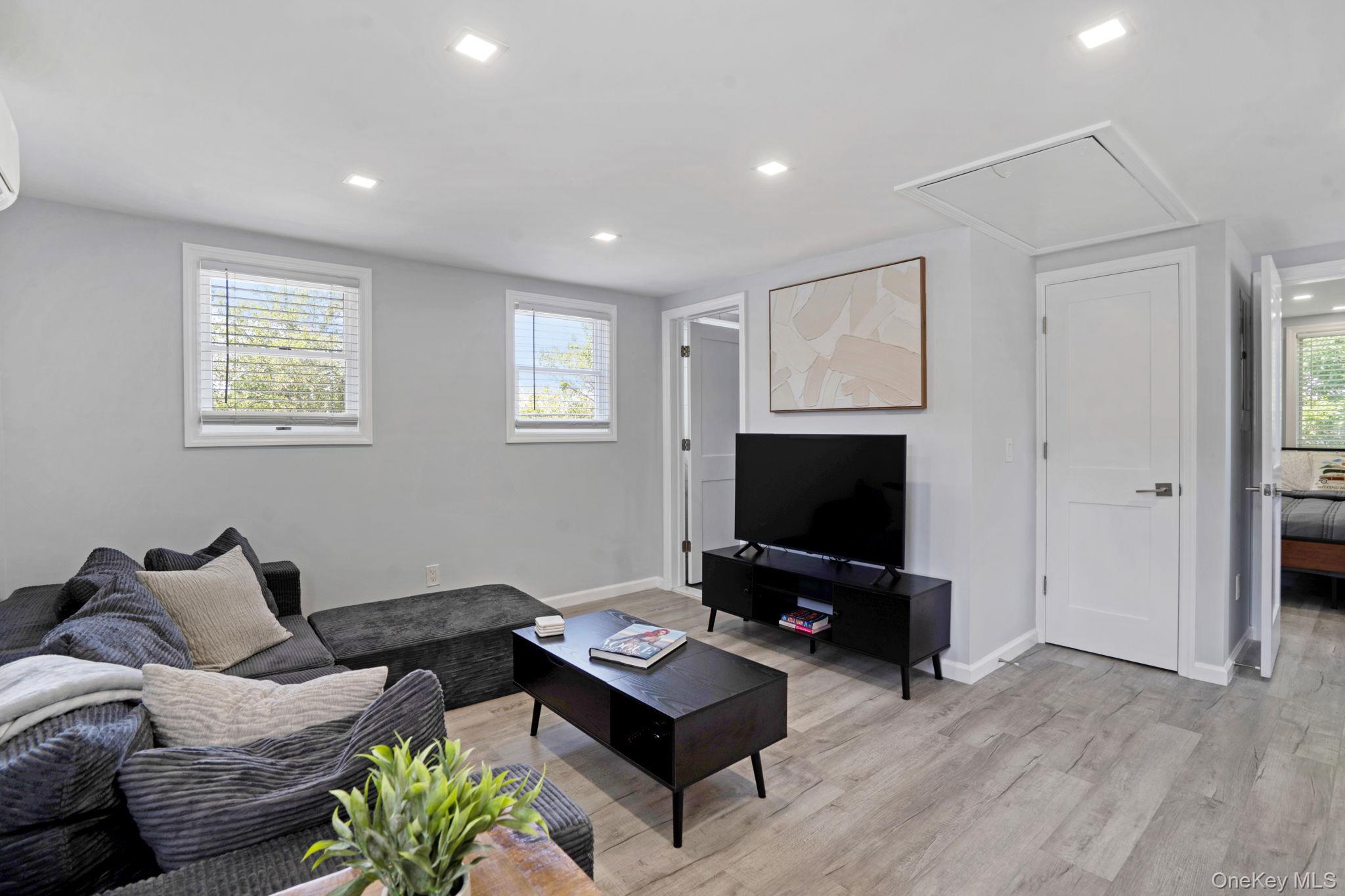 #10 photo, 108 Sheridan Avenue, ナッソー郡 Hewlett , NY 11557