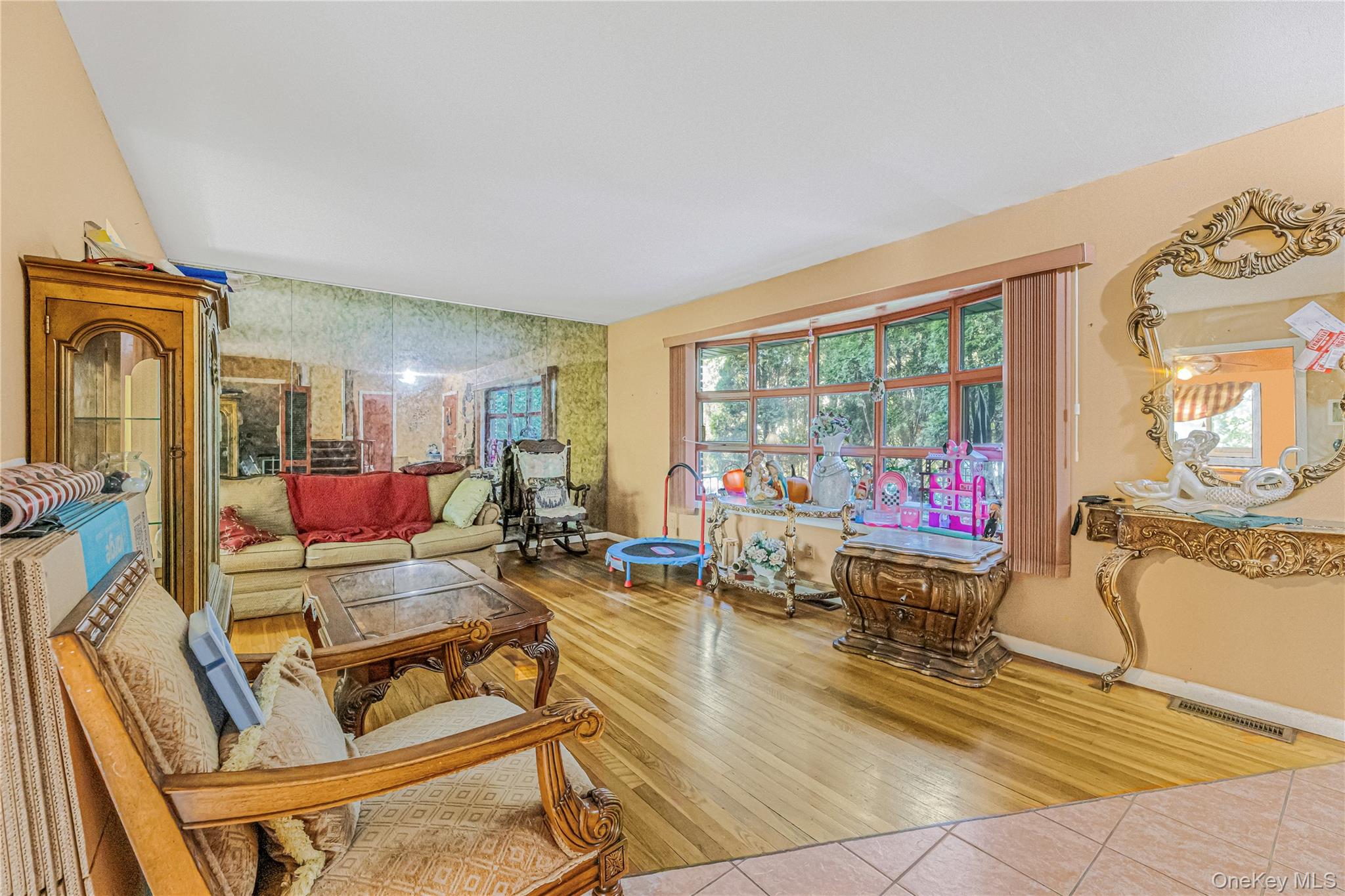 #3 photo, 15 Wayne Way, White Plains , NY 10607