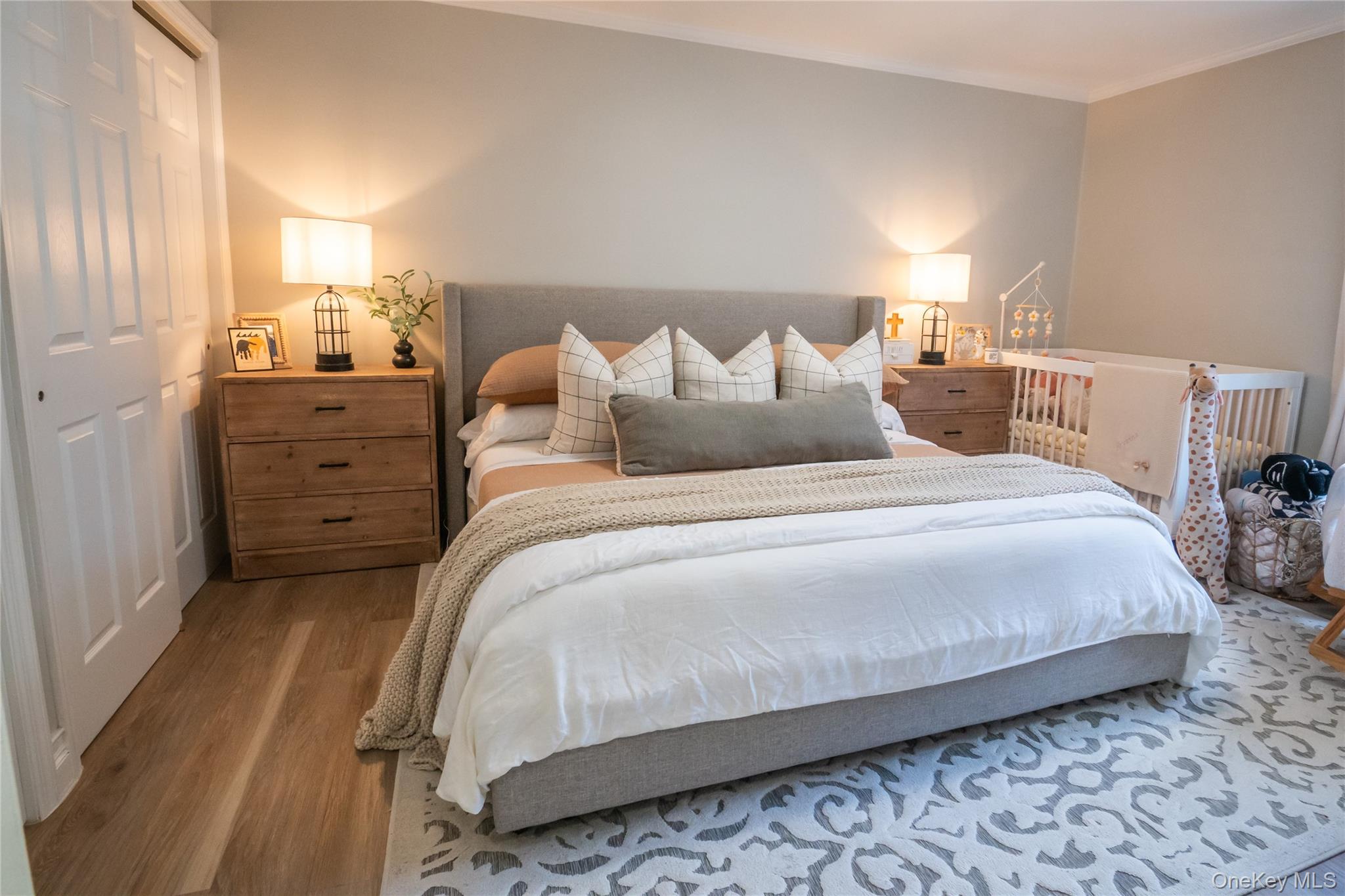 #12 photo, 4 Field End Lane, Eastchester , NY 10709