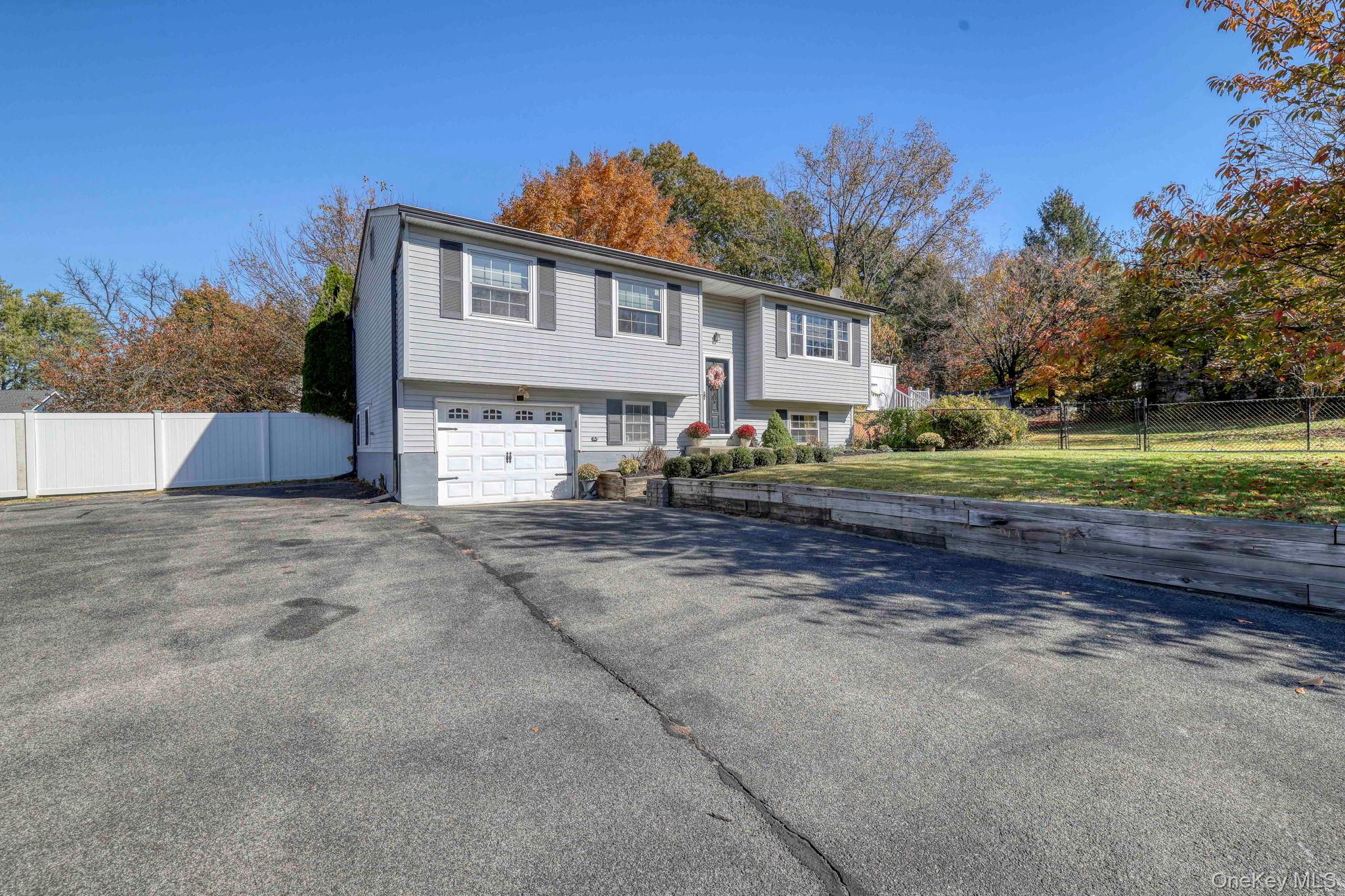 #3 photo, 120 Blanche Avenue, New Windsor , NY 12553