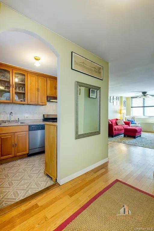 #5 photo, 345 E 93rd Street, New York (Manhattan) , NY 10128