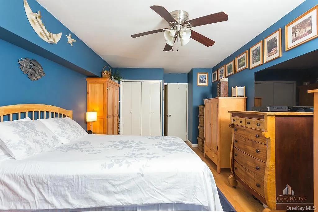 #6 photo, 345 E 93rd Street, New York (Manhattan) , NY 10128