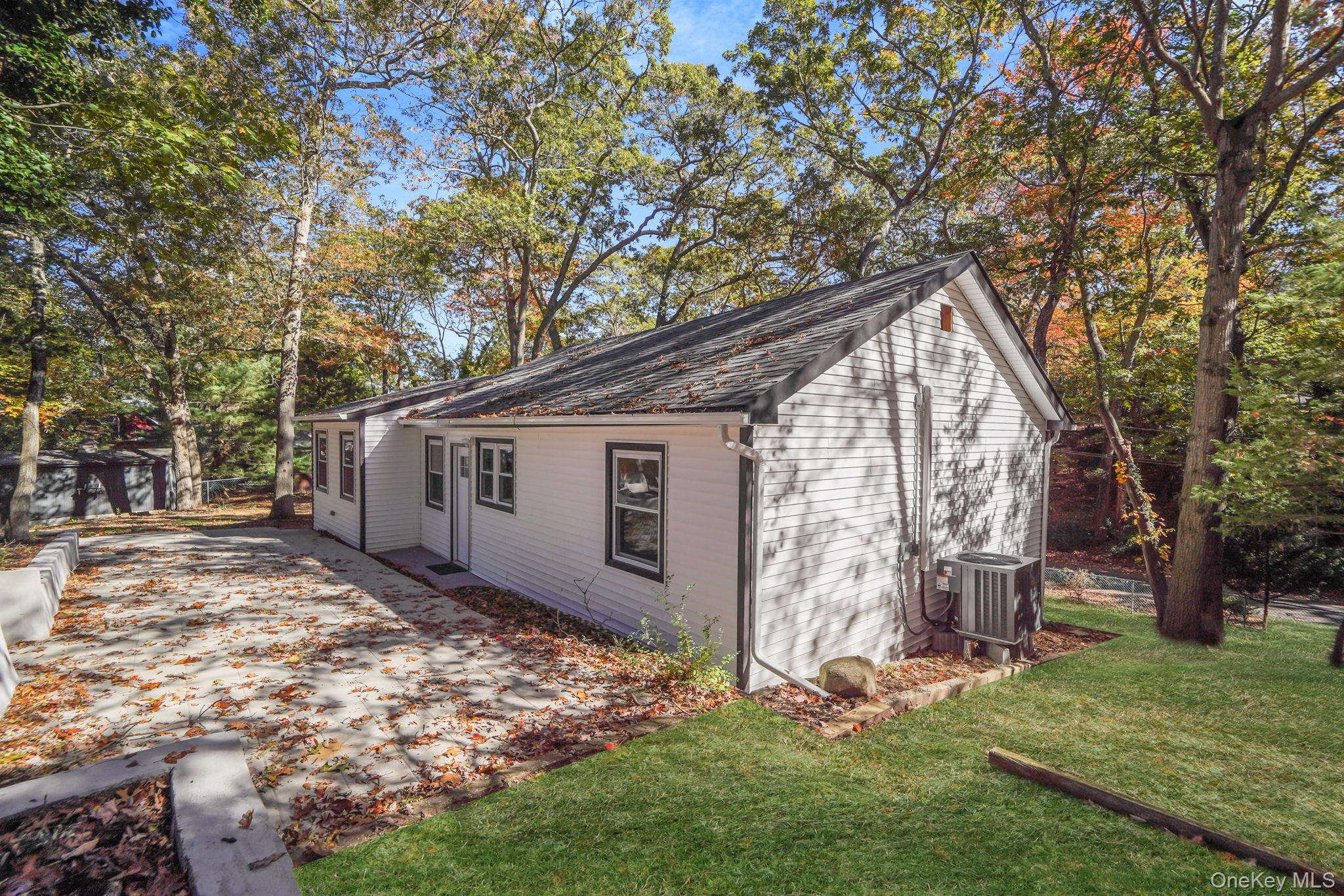 #4 photo, 7 Rosedale Road, Sound Beach , NY 11789