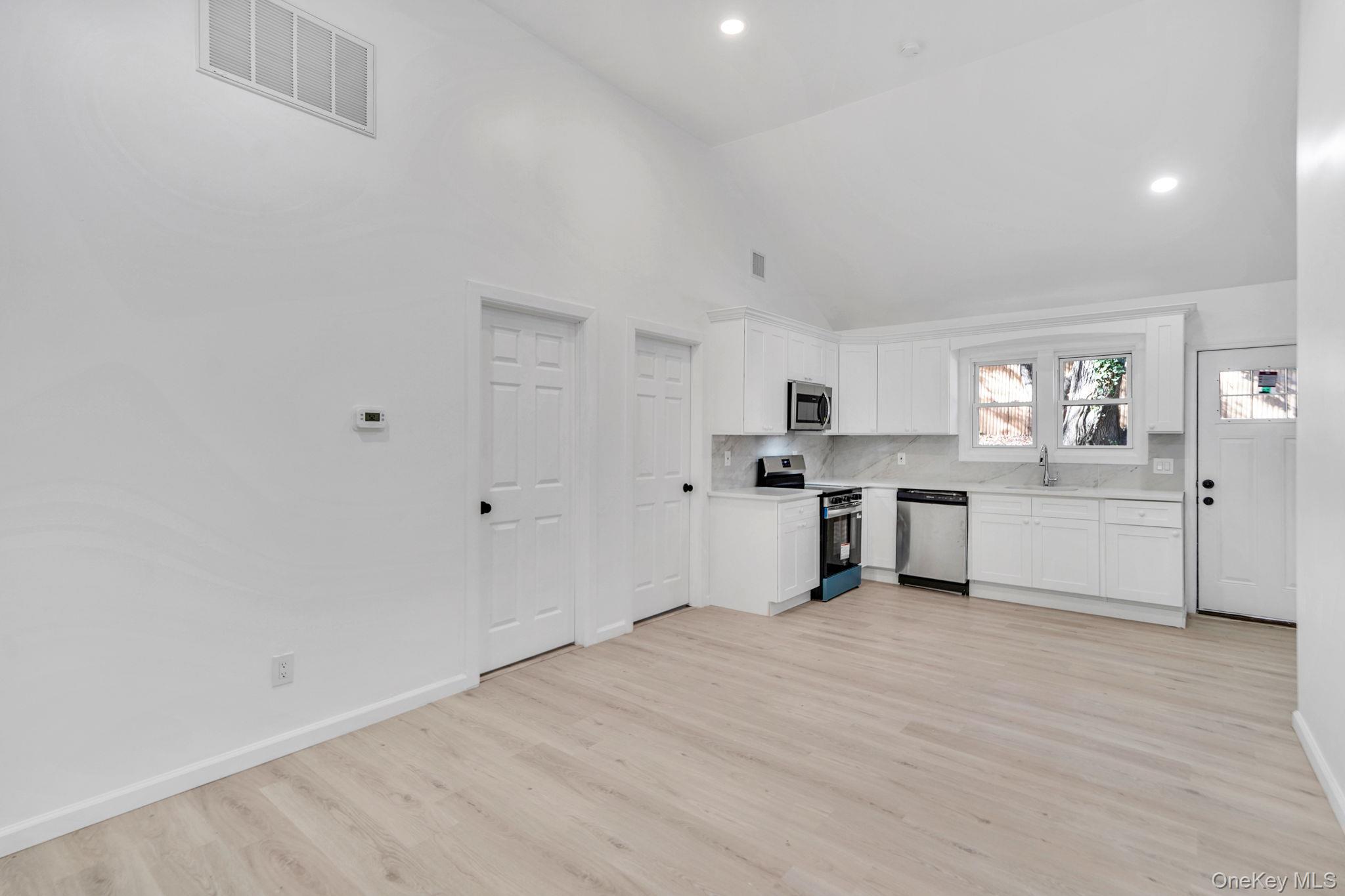 #7 photo, 7 Rosedale Road, Sound Beach , NY 11789