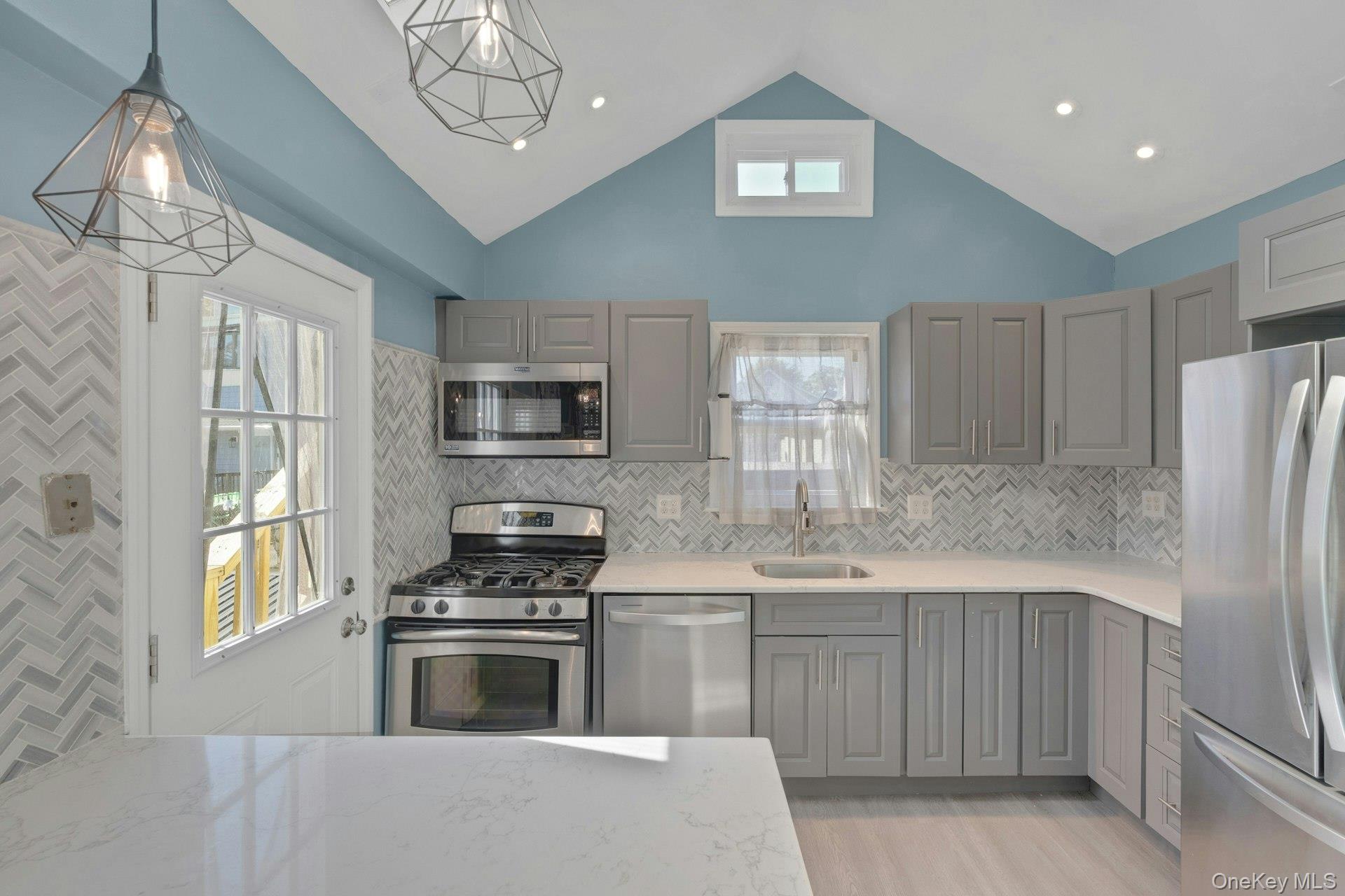 #10 photo, 96 C Edgewater Park, ブロンクス区 Bronx , NY 10465