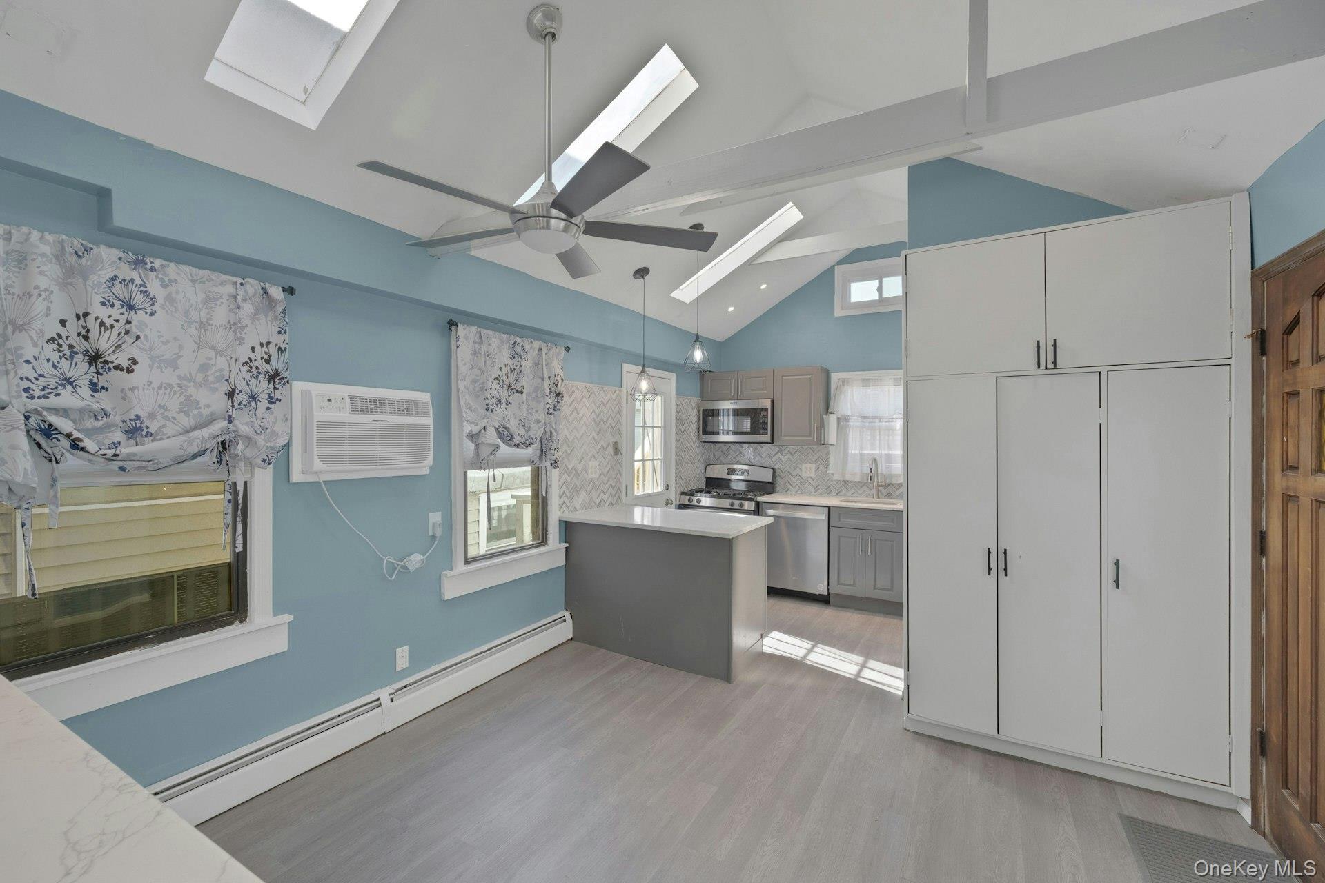 #8 photo, 96 C Edgewater Park, ブロンクス区 Bronx , NY 10465