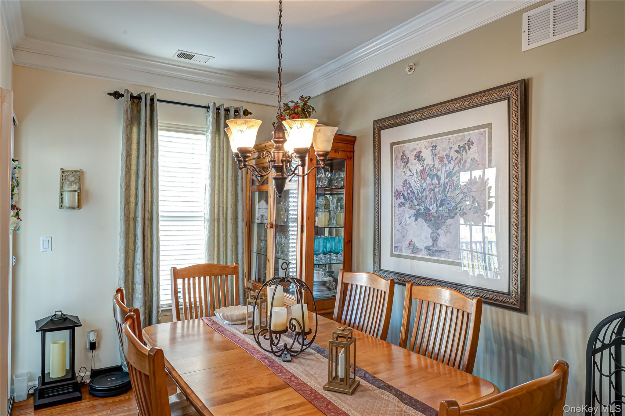 #10 photo, 636 Saxton Court, サフォーク郡 Central Islip , NY 11722