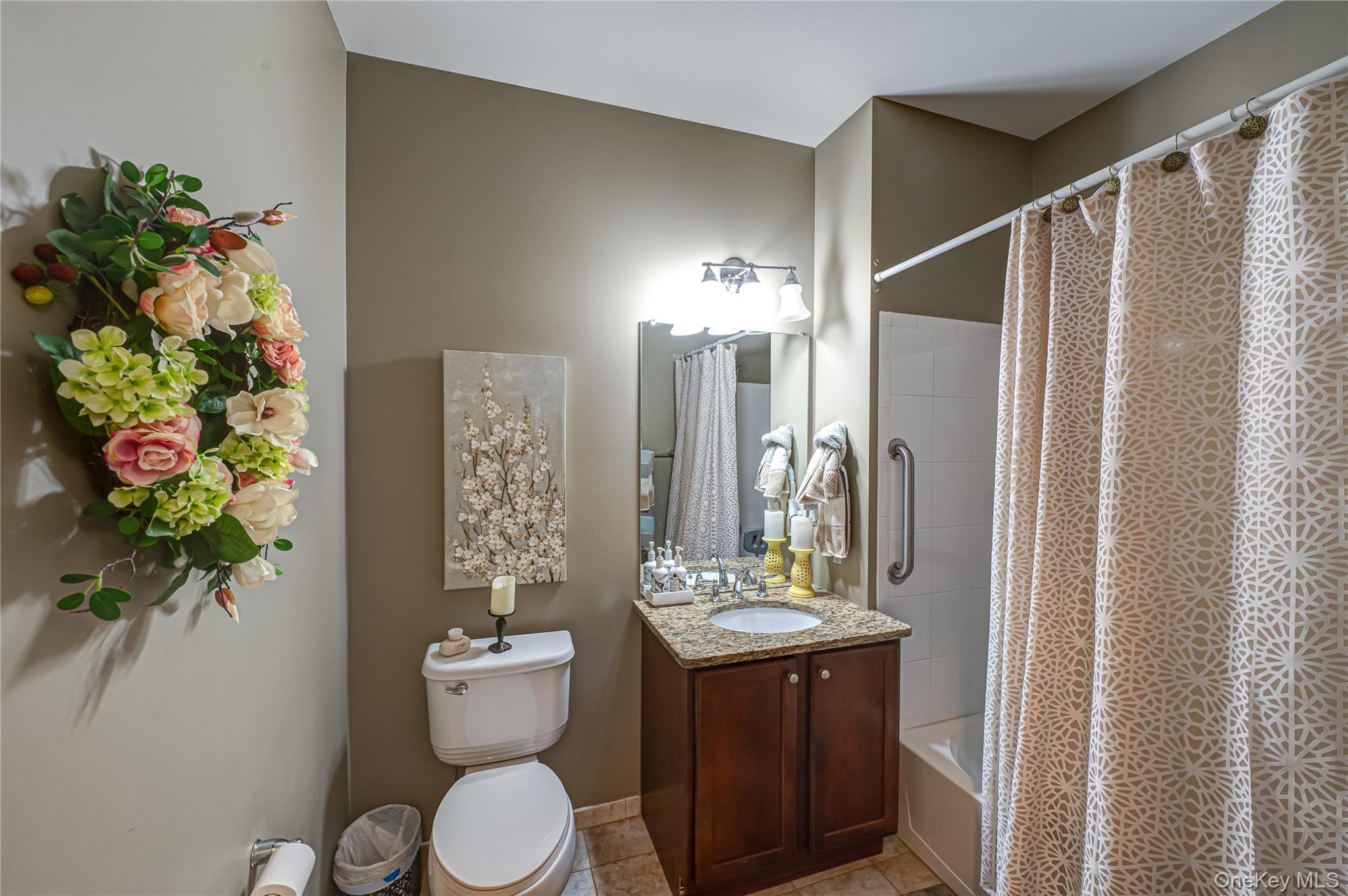 #14 photo, 636 Saxton Court, サフォーク郡 Central Islip , NY 11722