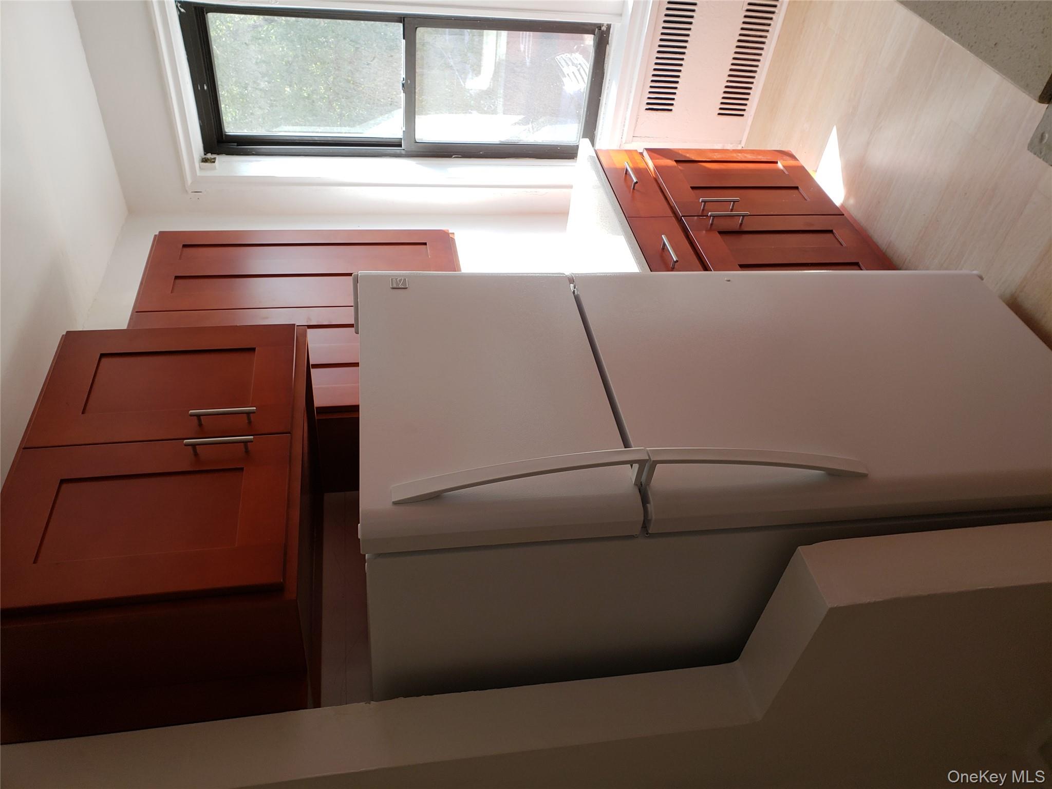 #2 photo, 42-05 48th Avenue, クイーンズ区 Woodside , NY 11377