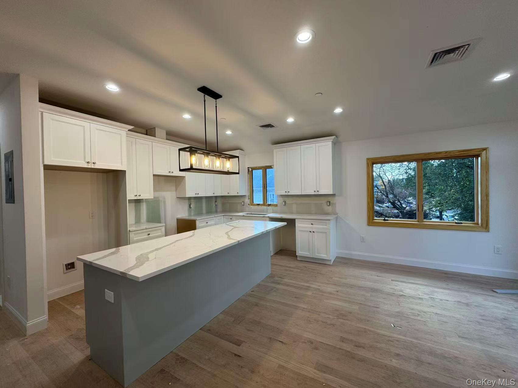 #18 photo, 17-11 201 Street, Bayside , NY 11360