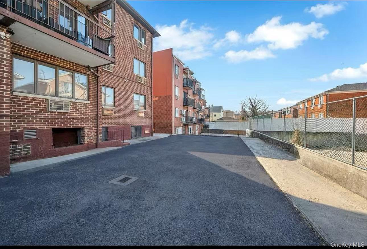 #2 photo, 46-12 161 Street, Flushing , NY 11358