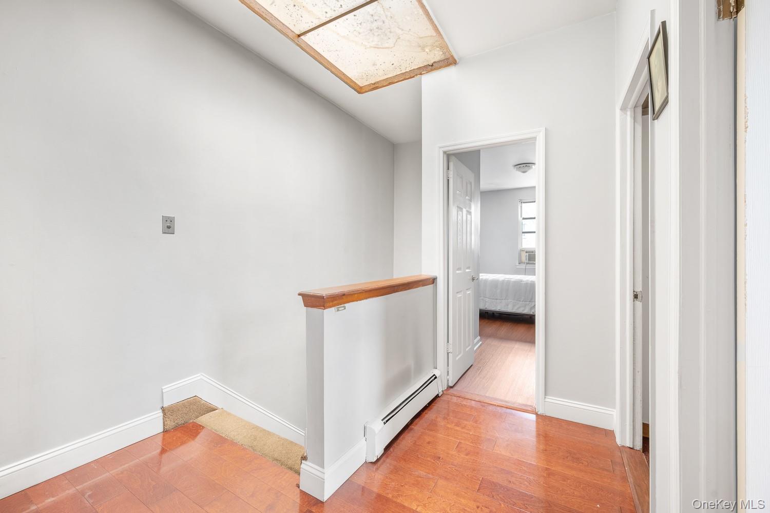 #15 photo, 23-39 Astoria Boulevard, クイーンズ区 Astoria , NY 11102