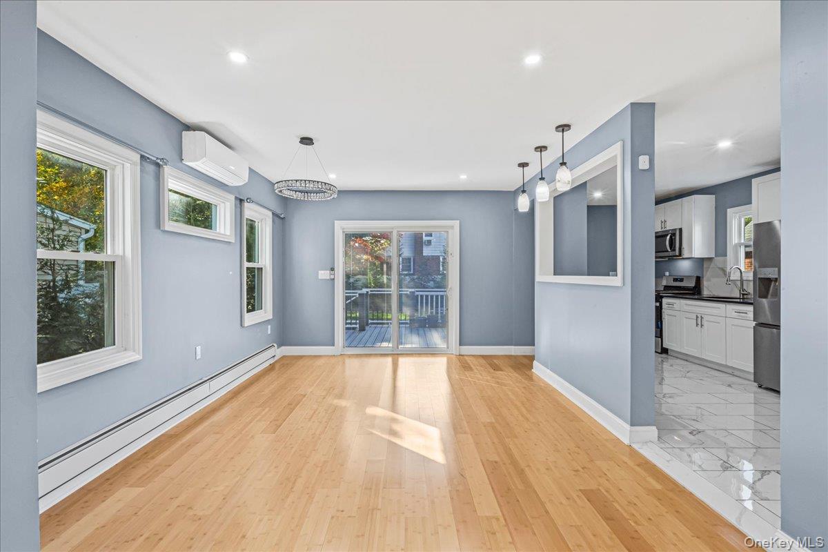 #15 photo, 56 Whittier Street, ナッソー郡 Lynbrook , NY 11563