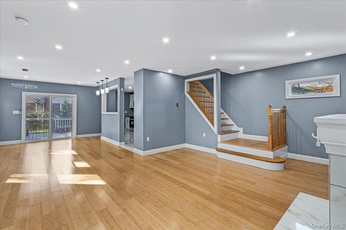 #6 photo, 56 Whittier Street, ナッソー郡 Lynbrook , NY 11563