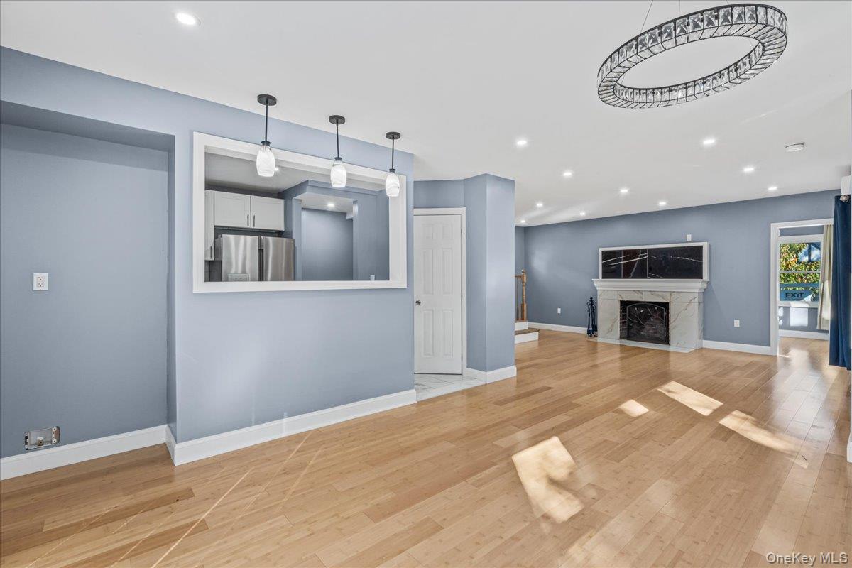 #8 photo, 56 Whittier Street, ナッソー郡 Lynbrook , NY 11563