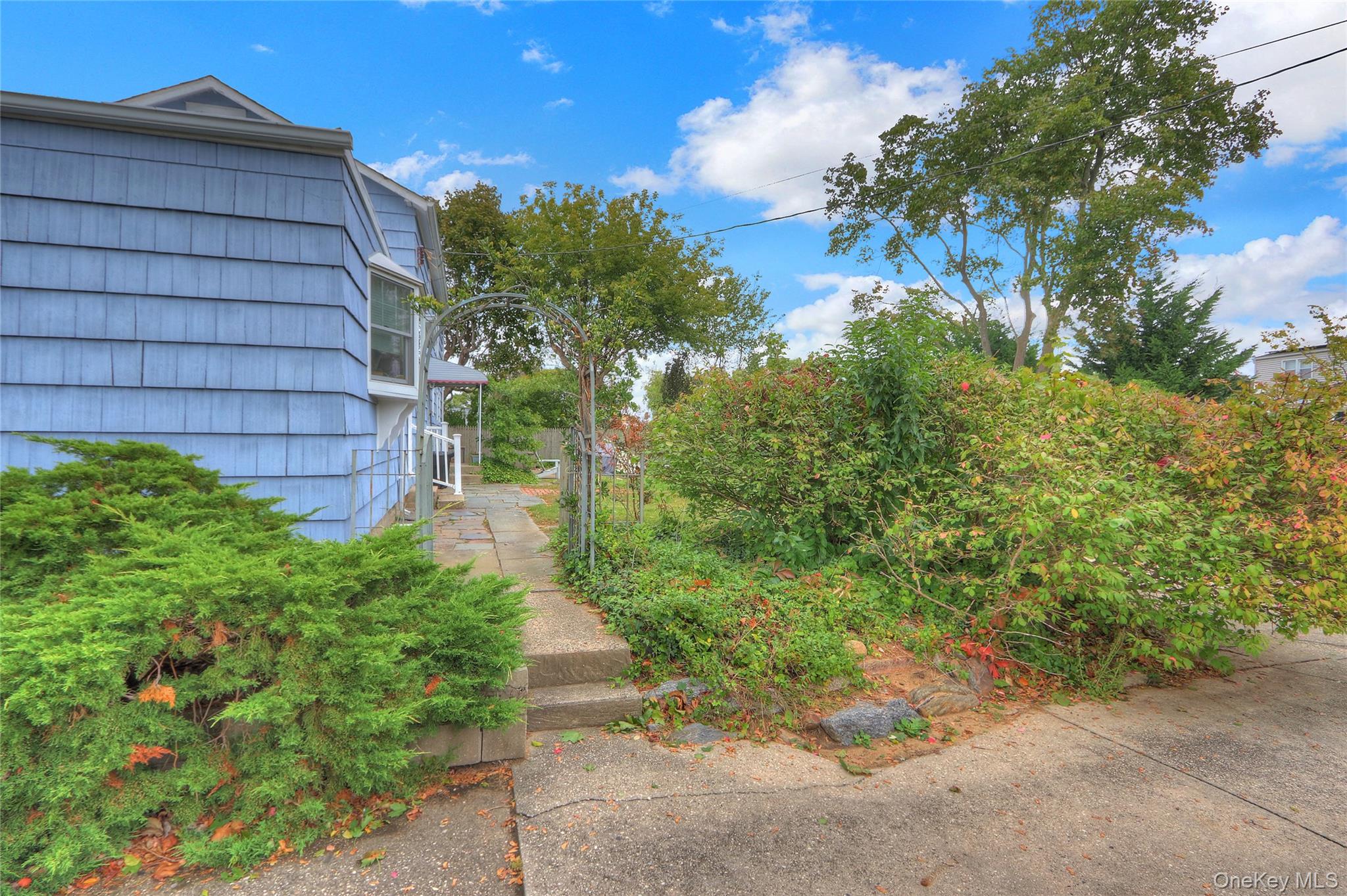 #5 photo, 25 Sunnybrook Drive, Oceanside , NY 11572