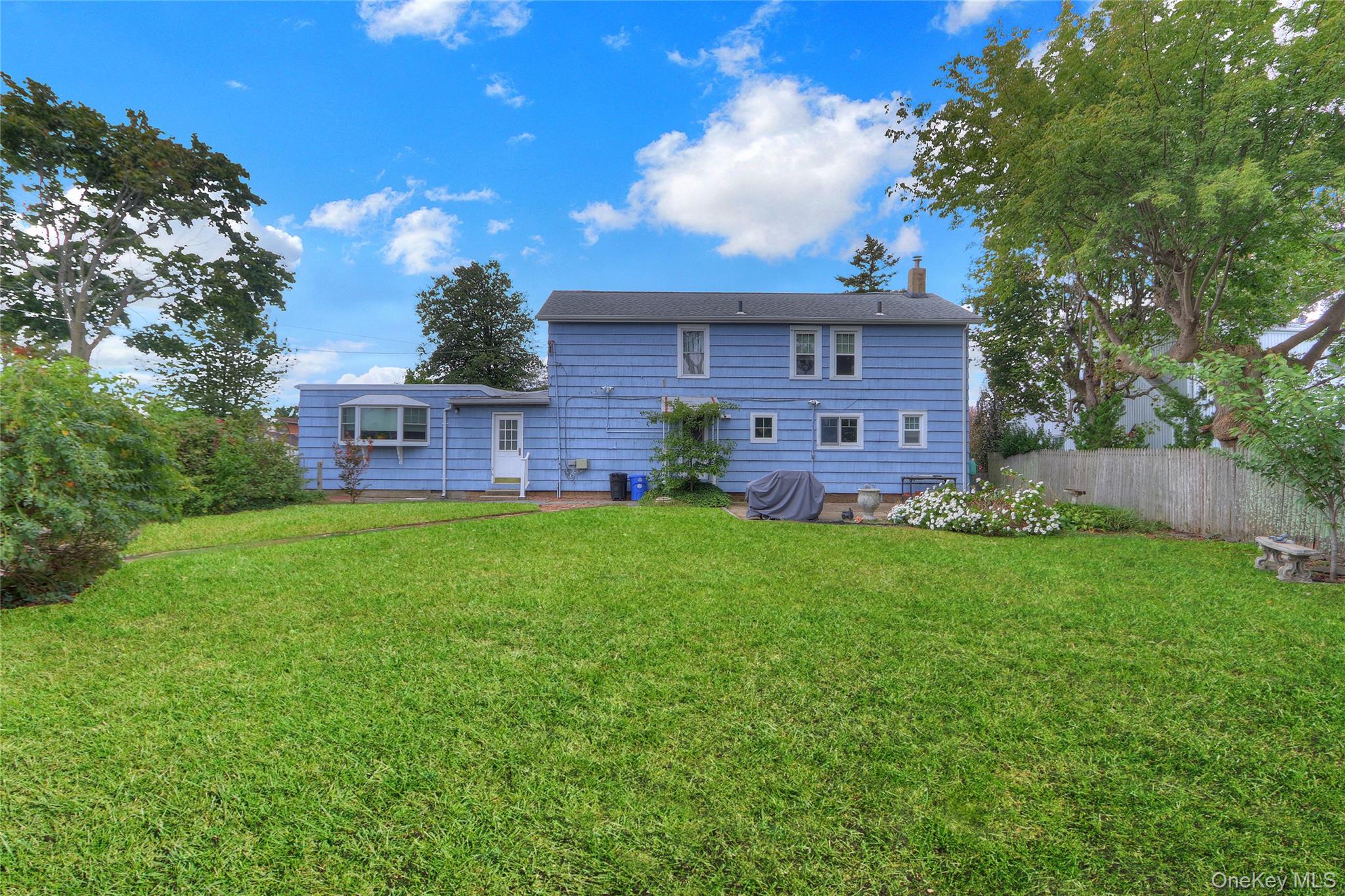 #8 photo, 25 Sunnybrook Drive, Oceanside , NY 11572