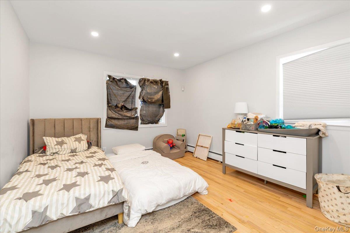 #13 photo, 817 Glenridge Avenue, ナッソー郡 North Woodmere , NY 11581