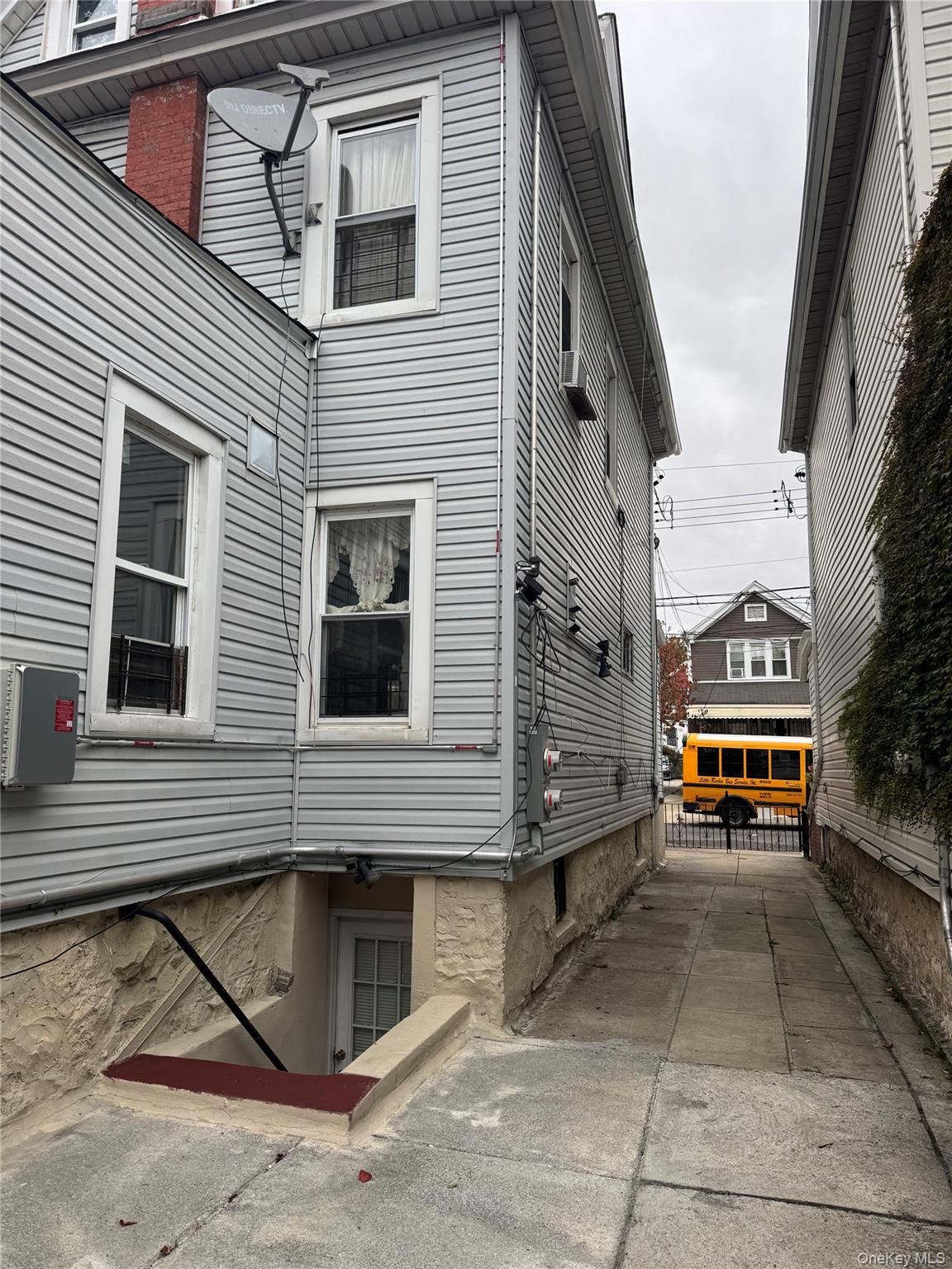 #5 photo, 134 Lincoln Avenue, ブルックリン区 Brooklyn , NY 11208