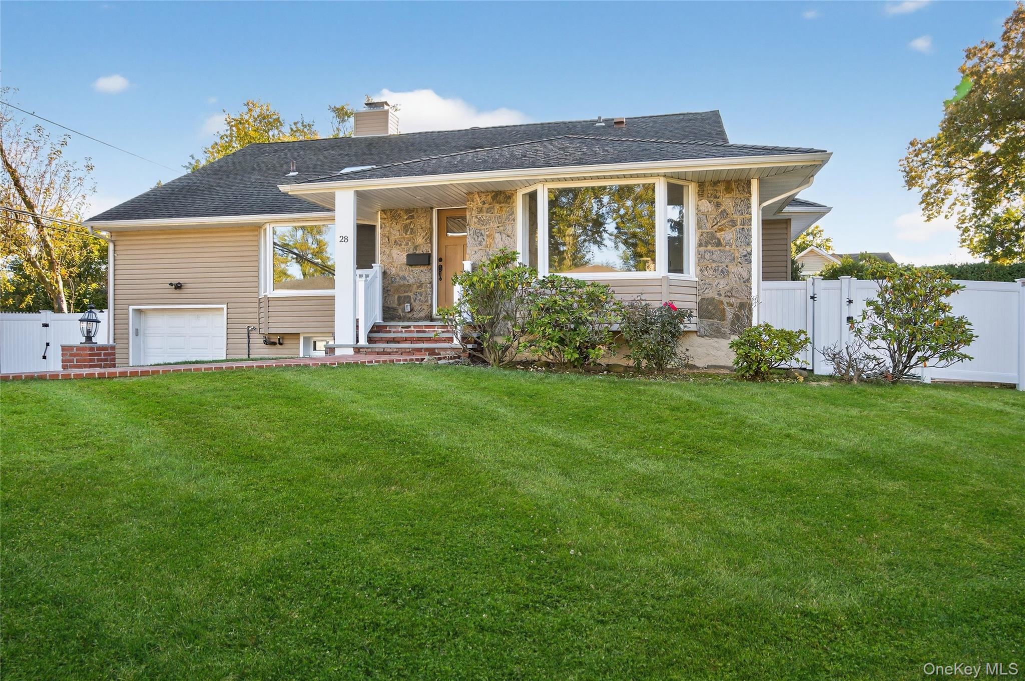 #2 photo, 28 Maytime Drive, Jericho , NY 11753