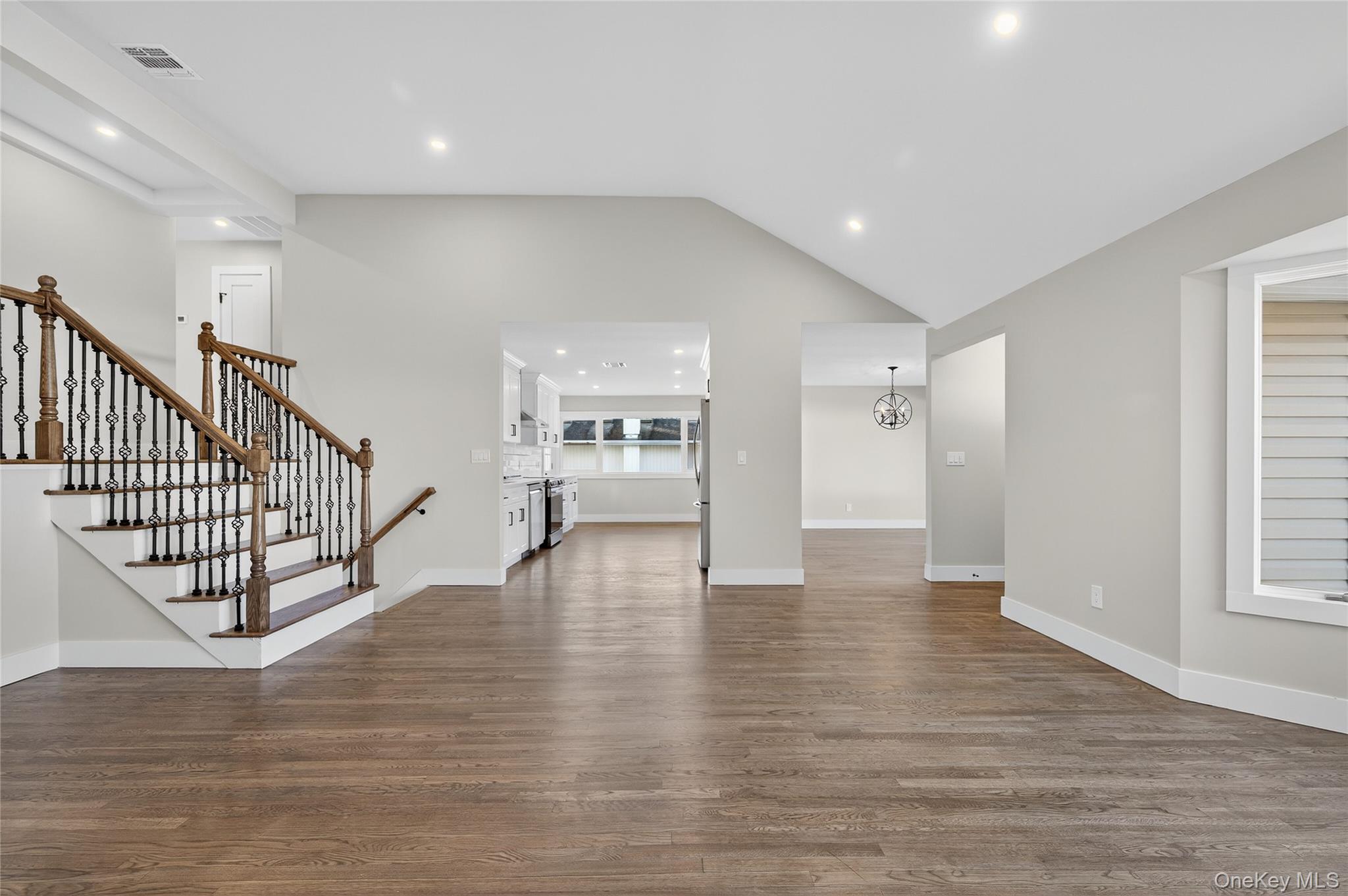 #6 photo, 28 Maytime Drive, Jericho , NY 11753