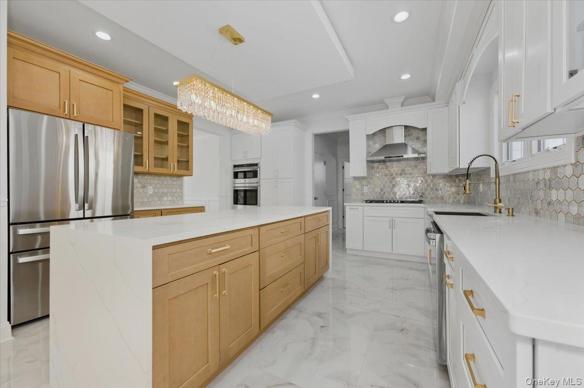 #15 photo, 2159 Franklin Avenue, East Meadow , NY 11554