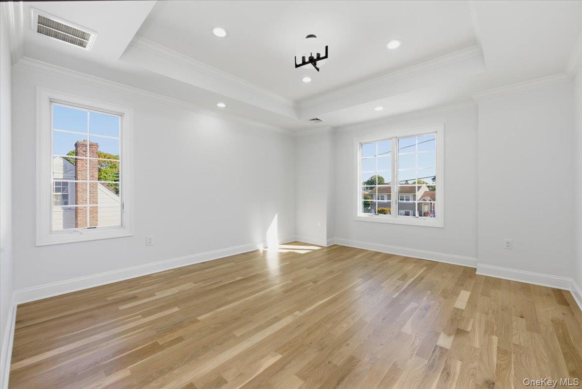 #20 photo, 2159 Franklin Avenue, East Meadow , NY 11554