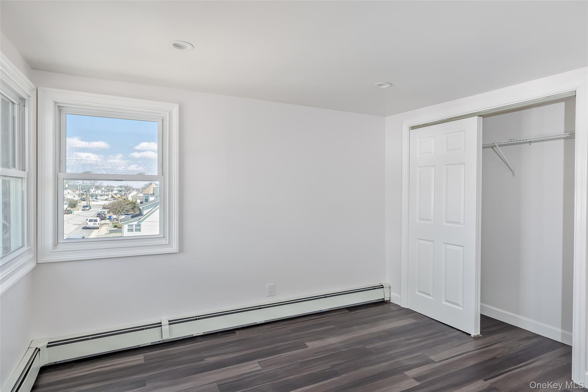 #9 photo, 33 Dock Drive, Freeport , NY 11520