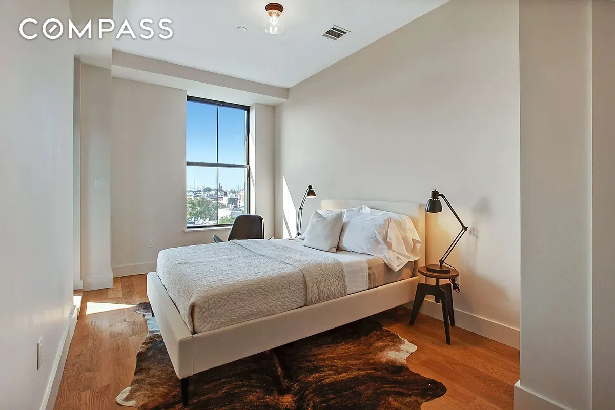 #3 photo, Ridgewood, クイーンズ区 Ridgewood , NY 11385