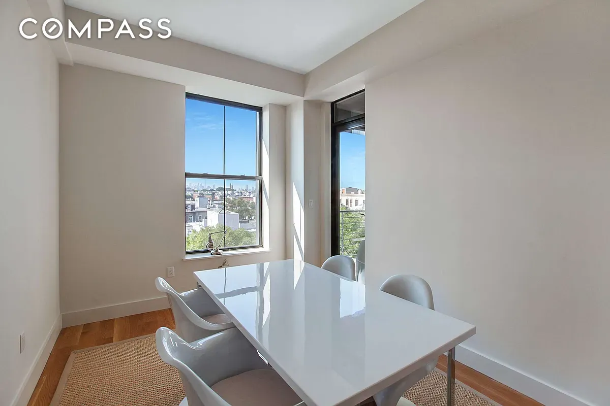 #6 photo, Ridgewood, クイーンズ区 Ridgewood , NY 11385