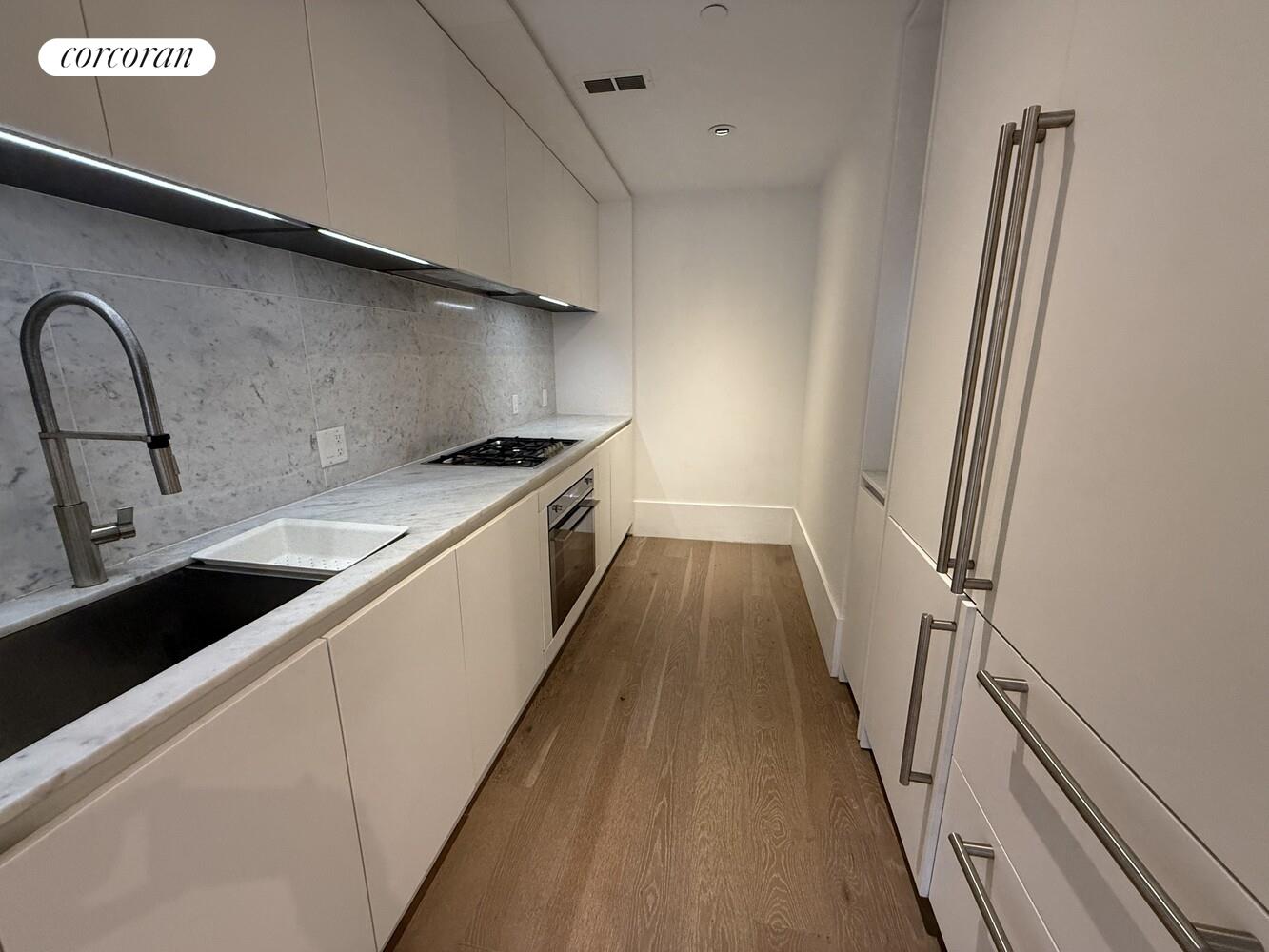 #2 photo, Brooklyn, ブルックリン区 Williamsburg,South , NY 11249